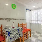 3 Bedroom Awesome In 아파트 *