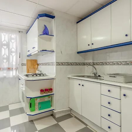 Apartment 3 Bedroom Pet Friendly In